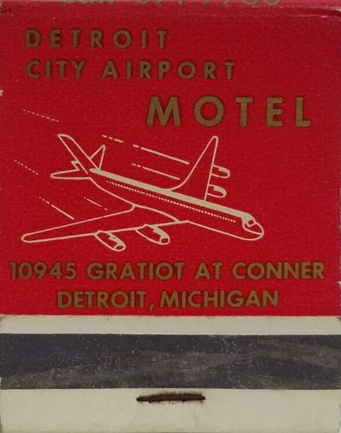 Detroit City Airport Motel - Matchbook (newer photo)